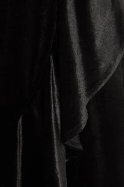 Curve Black Velvet Frill Dress 13 Curve Black Velvet Frill Dress -Deals Clothifyr Store 00100036328 ZS