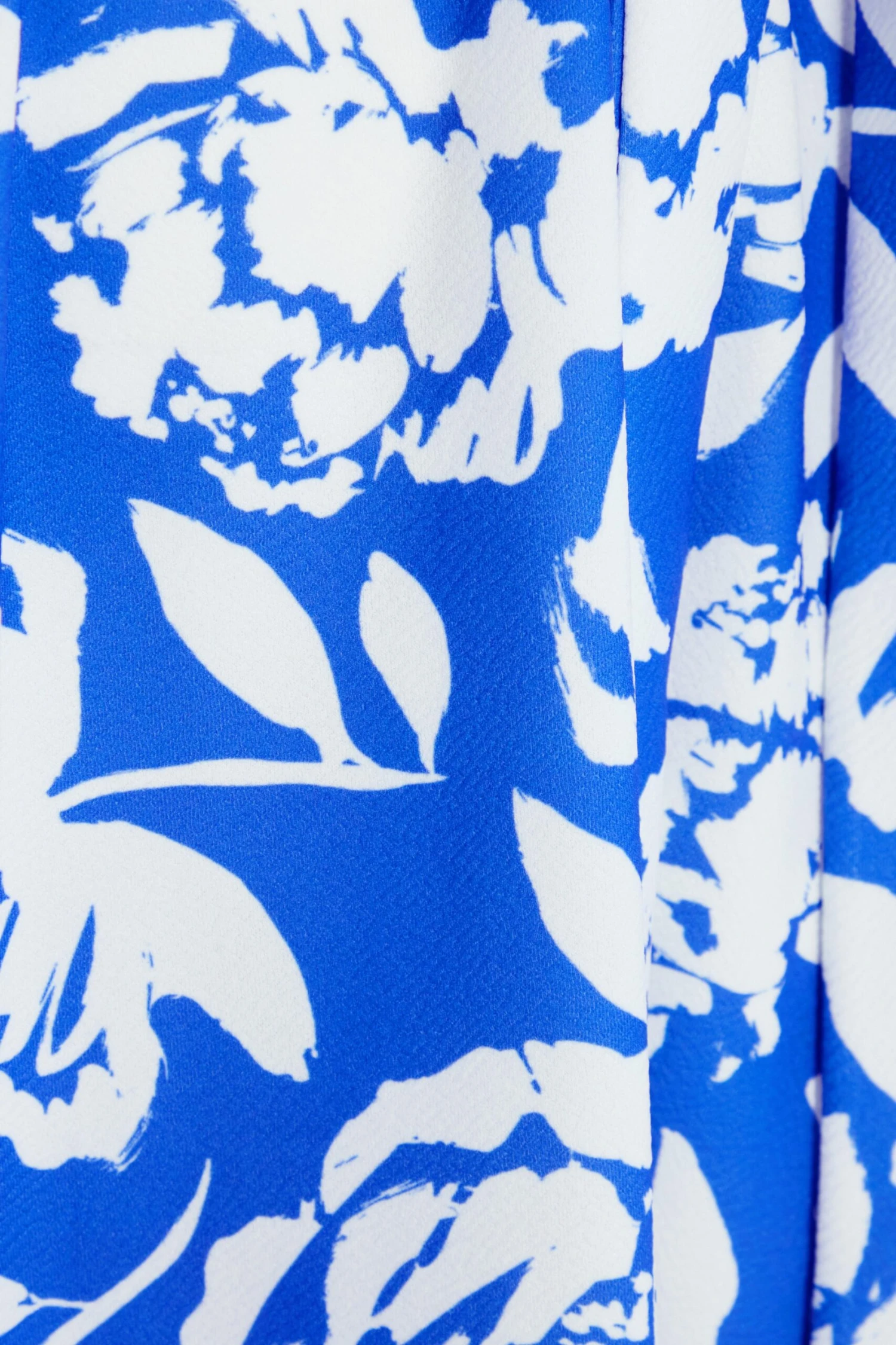 Curve Royal Blue Floral Dip Hem Midi Dress 8 Curve Royal Blue Floral Dip Hem Midi Dress - Image 6